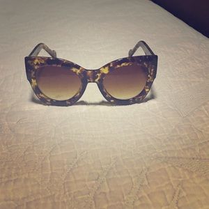 Steve Madden sunglasses